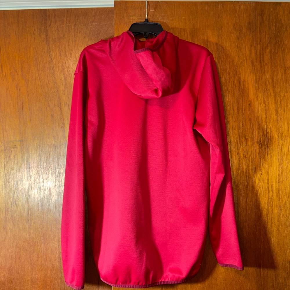 🌹 Adidas Crimson Pullover - Picture 2 of 4